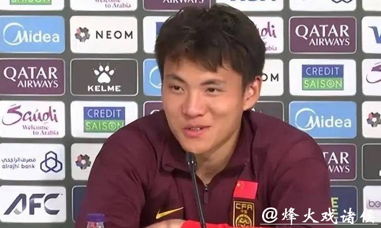 输不起？乌兹媒体炮轰李昊：太阴险！耍手段欺骗对手，球迷被他冒犯